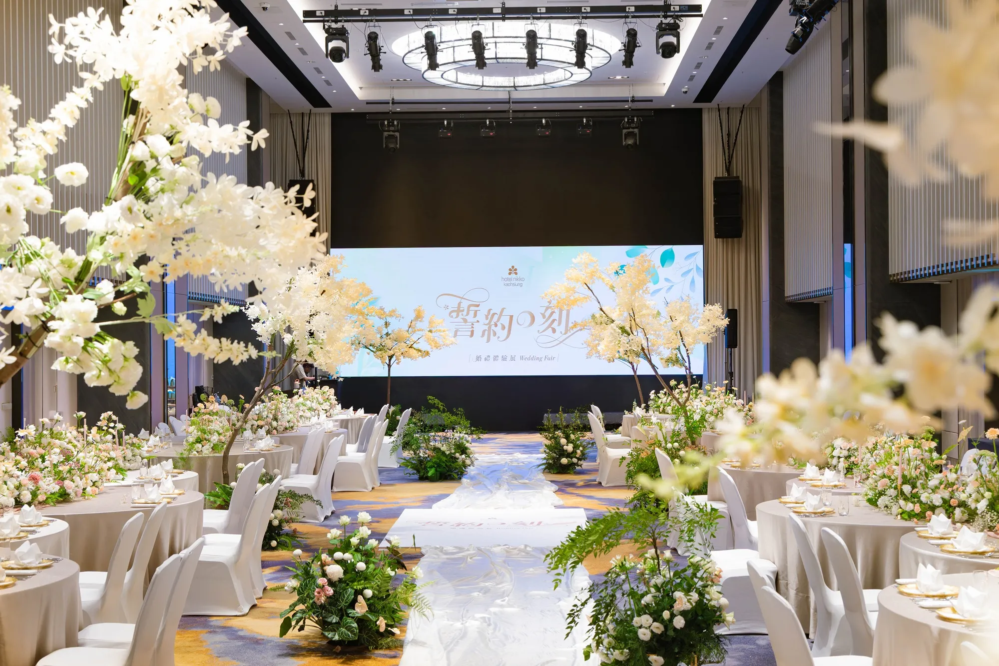 Grand Ballroom-Western Style