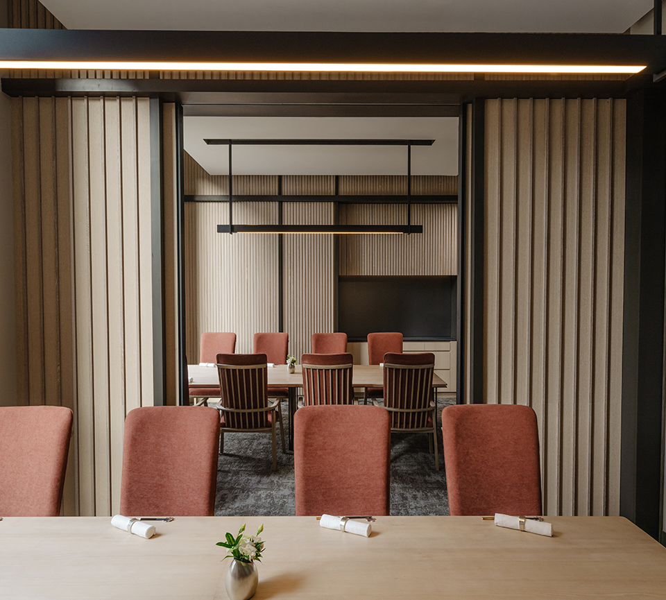 ALL_fac_dining_24L30_UtRnXUSMBi
