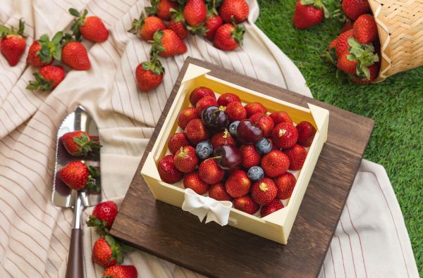 農夫的草莓籃蛋糕｜草莓季限定